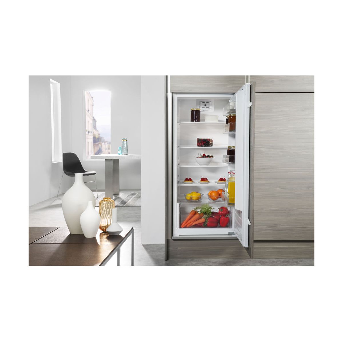 Réfrigérateur 1 porte encastrable WHIRLPOOL ARG850/A++