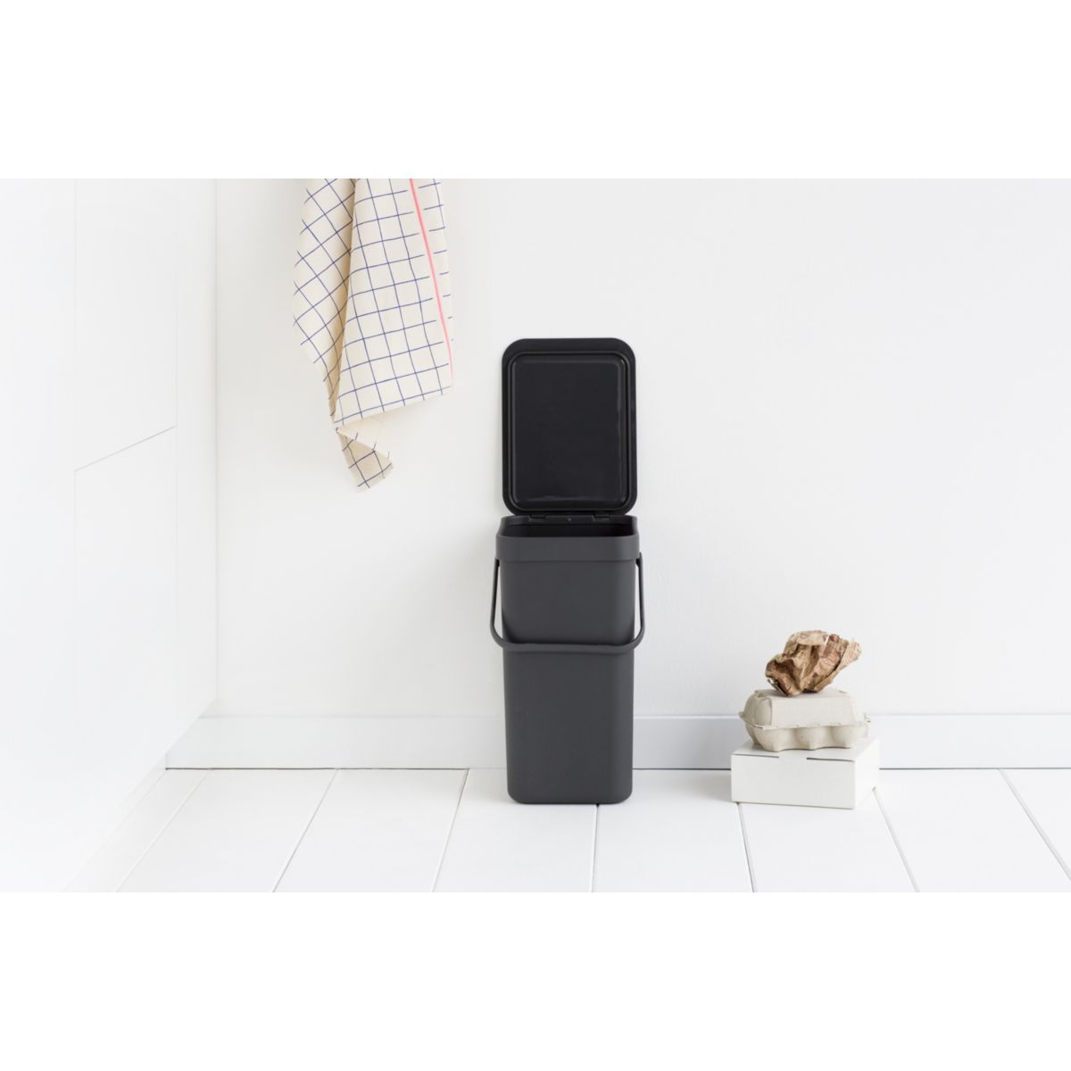 Poubelle manuelle BRABANTIA Waste Bin Sort & Go 12L Grey